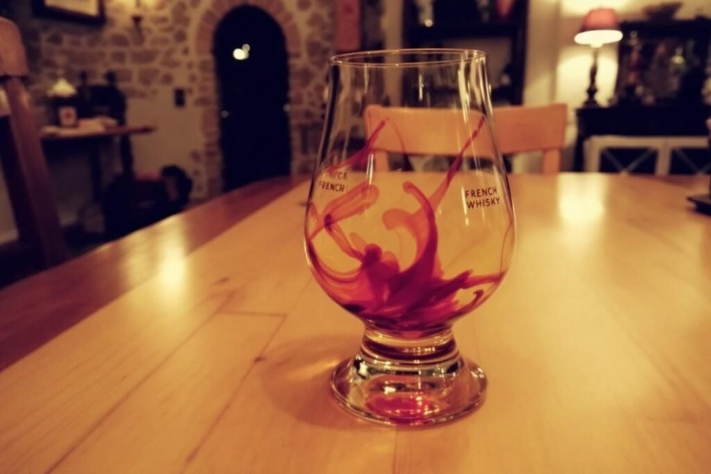Whisky français dégustation notes : guide et arômes détaillés